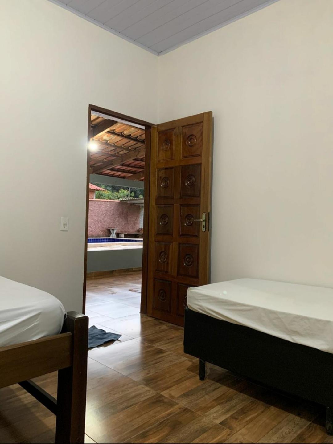 Casa Rural Bon Tempo Пиренополис Экстерьер фото